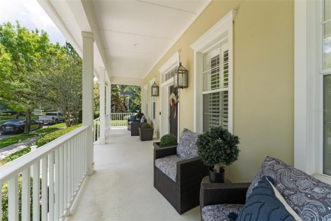 Casa en venta en Orlando, Florida, 4 dormitorios, 356.47 m2 № 1680661 - foto 2
