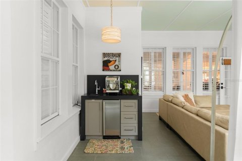 Casa en venta en Orlando, Florida, 4 dormitorios, 356.47 m2 № 1680661 - foto 22