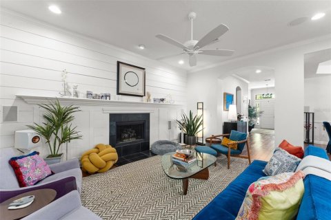 Casa en venta en Orlando, Florida, 4 dormitorios, 356.47 m2 № 1680661 - foto 14