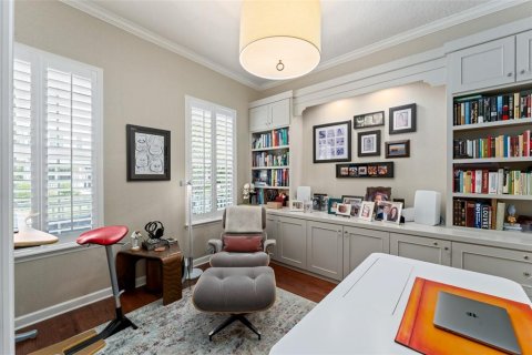 Casa en venta en Orlando, Florida, 4 dormitorios, 356.47 m2 № 1680661 - foto 5