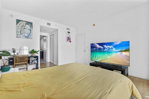 Condominio en venta en Miami, Florida, 2 dormitorios, 106.65 m2 № 1953487 - foto 12