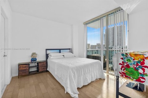 Condominio en venta en Miami, Florida, 2 dormitorios, 106.65 m2 № 1953487 - foto 16