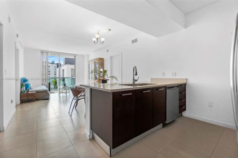 Condominio en venta en Miami, Florida, 2 dormitorios, 106.65 m2 № 1953487 - foto 4
