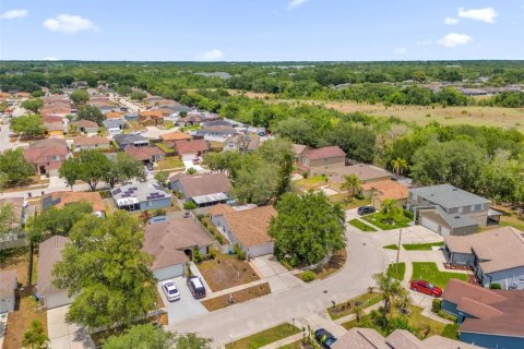 Casa en venta en Brandon, Florida, 3 dormitorios, 126.44 m2 № 2133059 - foto 21