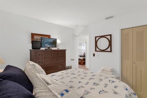 Casa en venta en Brandon, Florida, 3 dormitorios, 126.44 m2 № 2133059 - foto 9