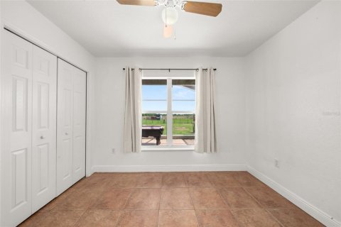 House in Venus, Florida 5 bedrooms, 188.41 sq.m. № 2208423 - photo 15