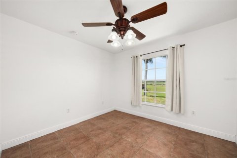 House in Venus, Florida 5 bedrooms, 188.41 sq.m. № 2208423 - photo 10