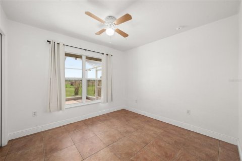 House in Venus, Florida 5 bedrooms, 188.41 sq.m. № 2208423 - photo 14