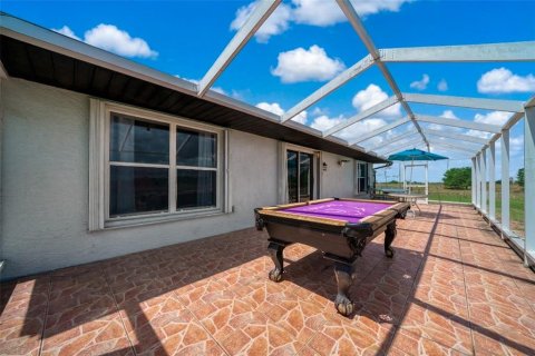 House in Venus, Florida 5 bedrooms, 188.41 sq.m. № 2208423 - photo 22