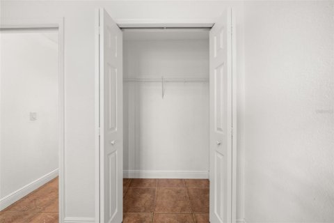 House in Venus, Florida 5 bedrooms, 188.41 sq.m. № 2208423 - photo 5