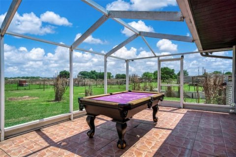 House in Venus, Florida 5 bedrooms, 188.41 sq.m. № 2208423 - photo 20