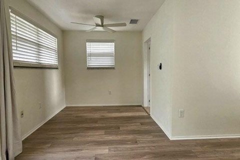 Casa en alquiler en Punta Gorda, Florida, 1 dormitorio, 60.39 m2 № 1916514 - foto 5