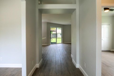 Casa en venta en North Port, Florida, 3 dormitorios, 162.49 m2 № 1909591 - foto 12