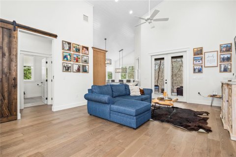 Casa en venta en Fort White, Florida, 2 dormitorios, 140.84 m2 № 1561955 - foto 4
