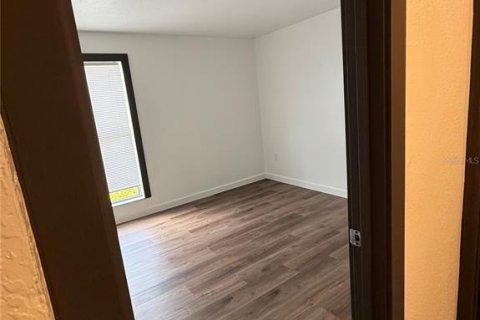 Condominio en alquiler en Orlando, Florida, 1 dormitorio, 59.74 m2 № 1856496 - foto 12