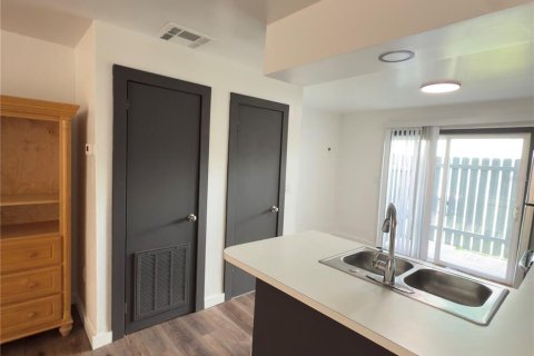 Condominio en alquiler en Orlando, Florida, 1 dormitorio, 59.74 m2 № 1856496 - foto 7