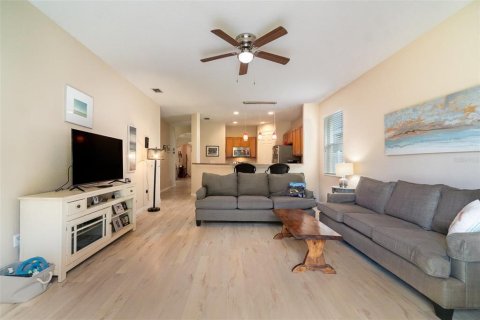 Villa ou maison à vendre à Port Orange, Floride: 4 chambres, 211.91 m2 № 1787392 - photo 14