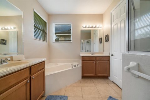 Villa ou maison à vendre à Port Orange, Floride: 4 chambres, 211.91 m2 № 1787392 - photo 18