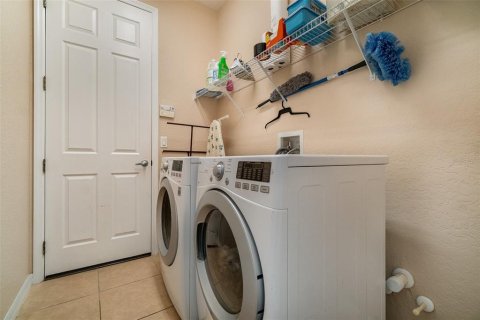 Villa ou maison à vendre à Port Orange, Floride: 4 chambres, 211.91 m2 № 1787392 - photo 25
