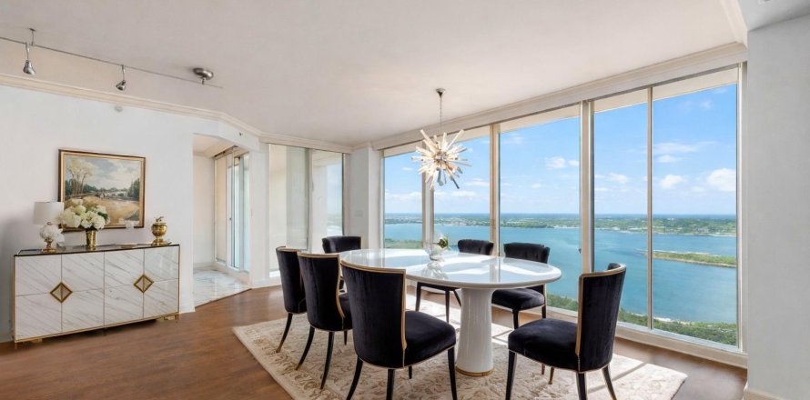 Condo à West Palm Beach, Floride, 3 chambres № 2077747