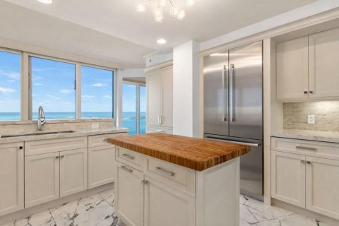 Copropriété à vendre à West Palm Beach, Floride: 3 chambres, 373.28 m2 № 2077747 - photo 8