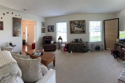 House in Lakeland, Florida 4 bedrooms, 219.81 sq.m. № 1642267 - photo 3