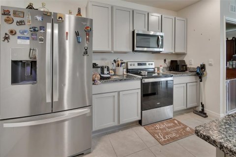 Villa ou maison à vendre à Deltona, Floride: 3 chambres, 158.49 m2 № 2097602 - photo 11