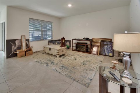 Villa ou maison à vendre à Deltona, Floride: 3 chambres, 158.49 m2 № 2097602 - photo 2