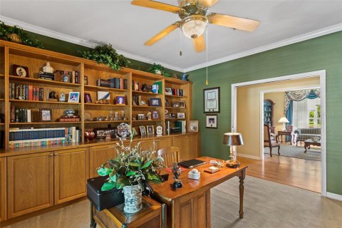 House in Haines City, Florida 5 bedrooms, 477.52 sq.m. № 424948 - photo 29