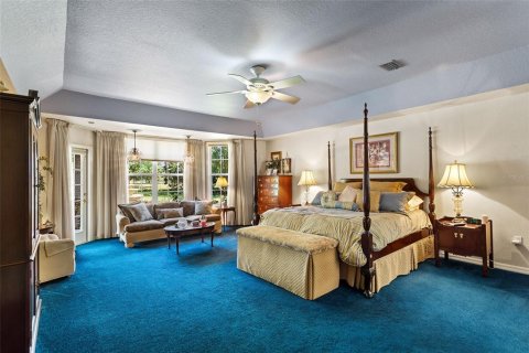 House in Haines City, Florida 5 bedrooms, 477.52 sq.m. № 424948 - photo 30