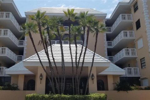 Copropriété à louer à Saint Pete Beach, Floride: 3 chambres, 140.75 m2 № 1831439 - photo 1