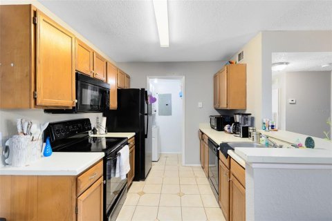 Купить кондоминиум в Киссимми, Флорида 4 комнаты, 85.28м2, № 1572814 - фото 3
