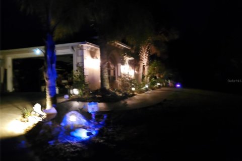 Casa en venta en Beverly Hills, Florida, 4 dormitorios, 324.6 m2 № 1532657 - foto 1