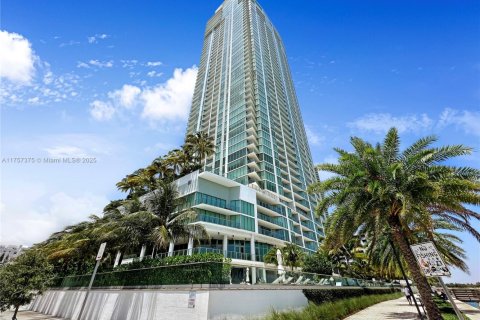Купить кондоминиум в Майами, Флорида 1 спальня, 73.39м2, № 1958748 - фото 22