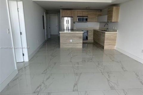 Condo in North Miami Beach, Florida, 2 bedrooms  № 1850771 - photo 9