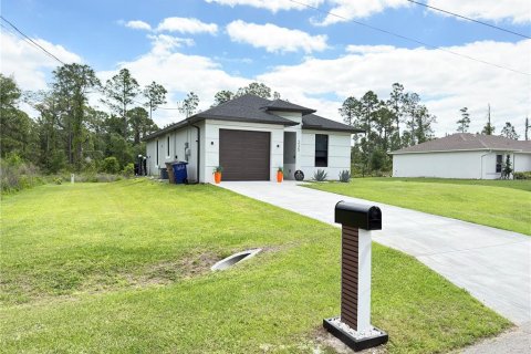 Villa ou maison à louer à Lehigh Acres, Floride: 3 chambres, 112.23 m2 № 2406710 - photo 3
