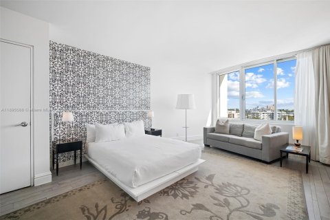 Condo in Miami Beach, Florida  № 1947221 - photo 7