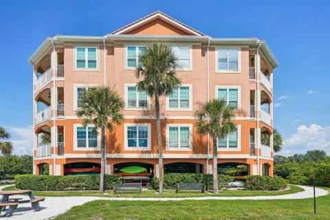 Condo in Tampa, Florida, 1 bedroom  № 1904336 - photo 26
