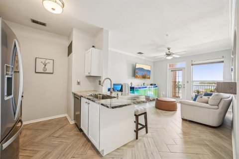 Condo in Tampa, Florida, 1 bedroom  № 1904336 - photo 14