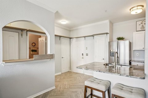 Condo in Tampa, Florida, 1 bedroom  № 1904336 - photo 6