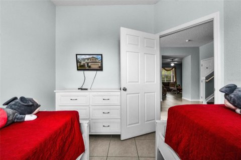 Casa en venta en Davenport, Florida, 7 dormitorios, 288.18 m2 № 1716909 - foto 18