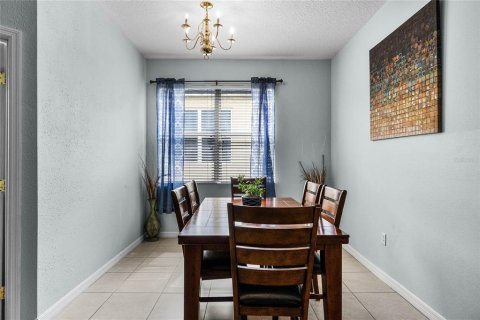 Casa en venta en Davenport, Florida, 7 dormitorios, 288.18 m2 № 1716909 - foto 6