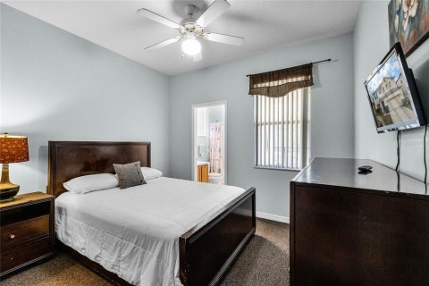 Casa en venta en Davenport, Florida, 7 dormitorios, 288.18 m2 № 1716909 - foto 13