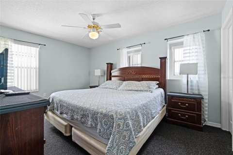 Casa en venta en Davenport, Florida, 7 dormitorios, 288.18 m2 № 1716909 - foto 28