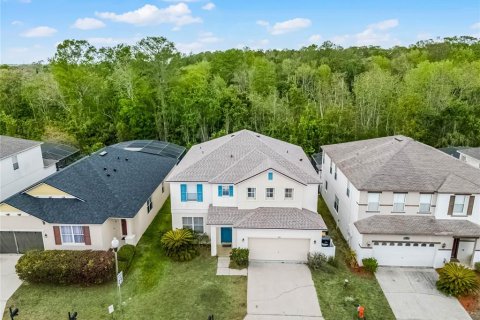 Casa en venta en Davenport, Florida, 7 dormitorios, 288.18 m2 № 1716909 - foto 1