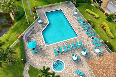 Copropriété à vendre à Hypoluxo, Floride: 3 chambres, 166.02 m2 № 2413020 - photo 12
