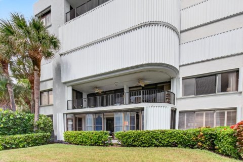 Copropriété à vendre à Hypoluxo, Floride: 3 chambres, 166.02 m2 № 2413020 - photo 9