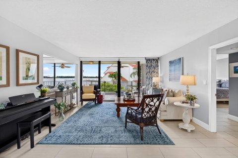 Copropriété à vendre à Hypoluxo, Floride: 3 chambres, 166.02 m2 № 2413020 - photo 27