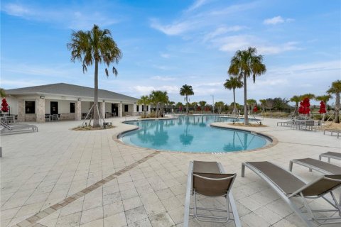 Townhouse in Winter Garden, Florida 3 bedrooms, 141.03 sq.m. № 2203409 - photo 13