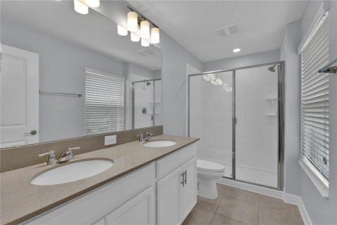Townhouse in Winter Garden, Florida 3 bedrooms, 141.03 sq.m. № 2203409 - photo 6